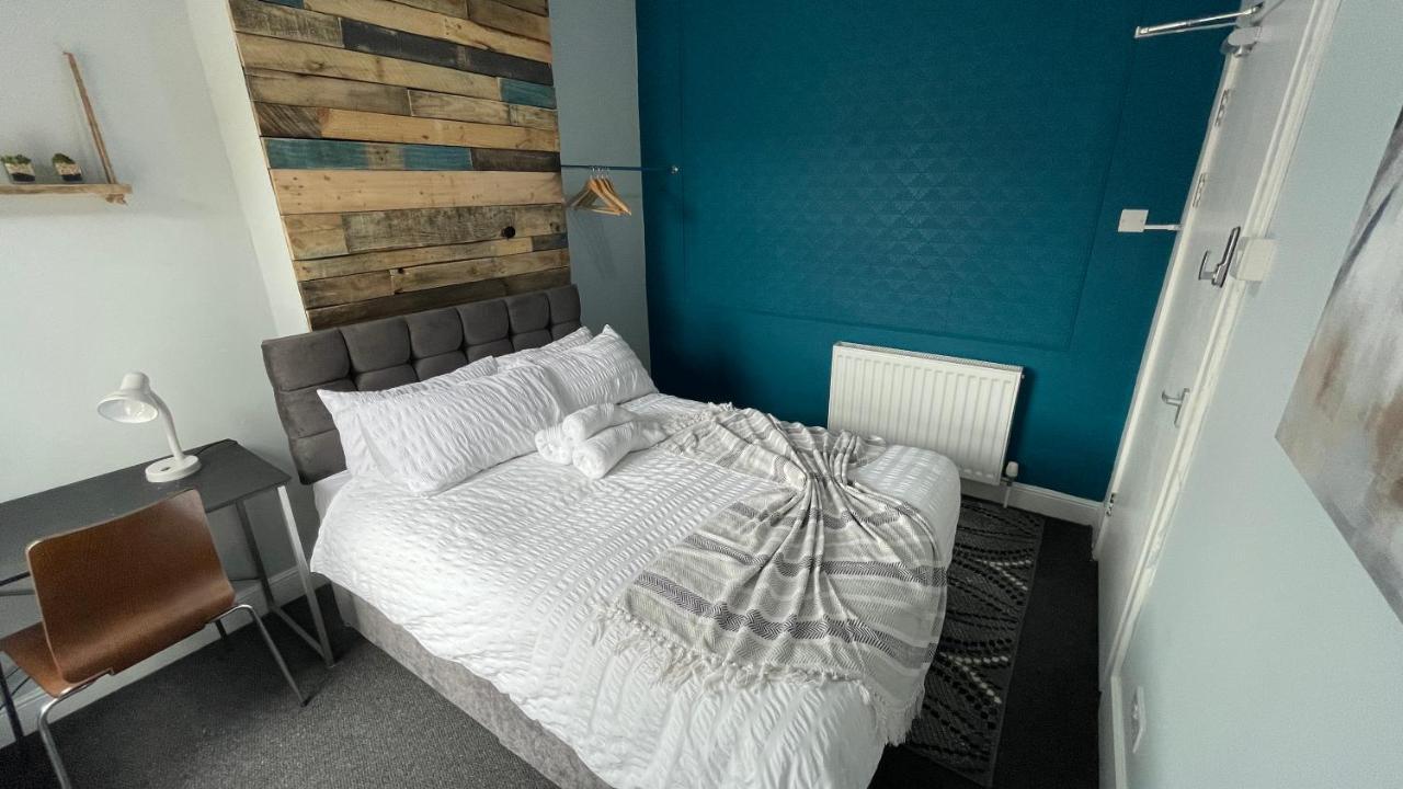 Spacious 6 Bed Home Near City & Albion Stadium Perfect For Contractors! Birmingham Ngoại thất bức ảnh
