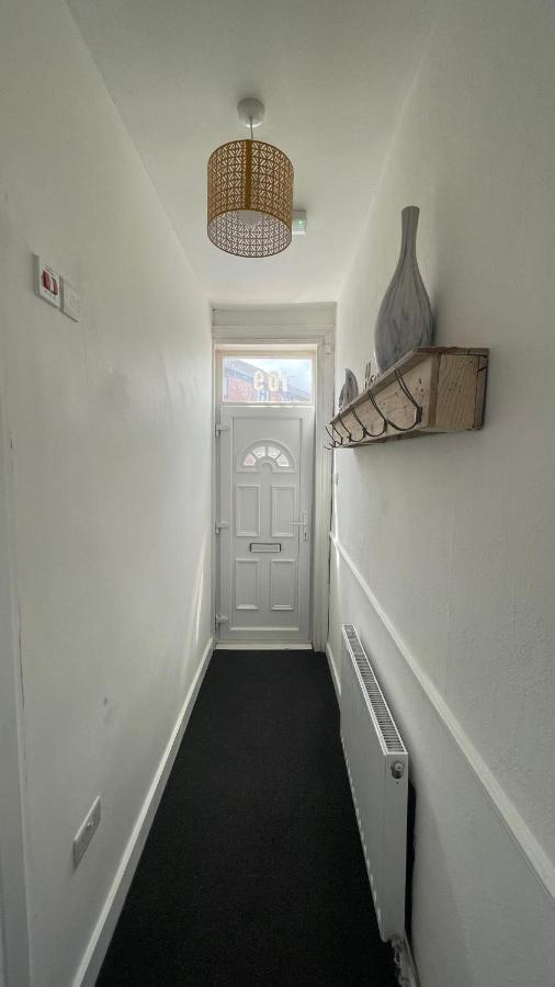 Spacious 6 Bed Home Near City & Albion Stadium Perfect For Contractors! Birmingham Ngoại thất bức ảnh